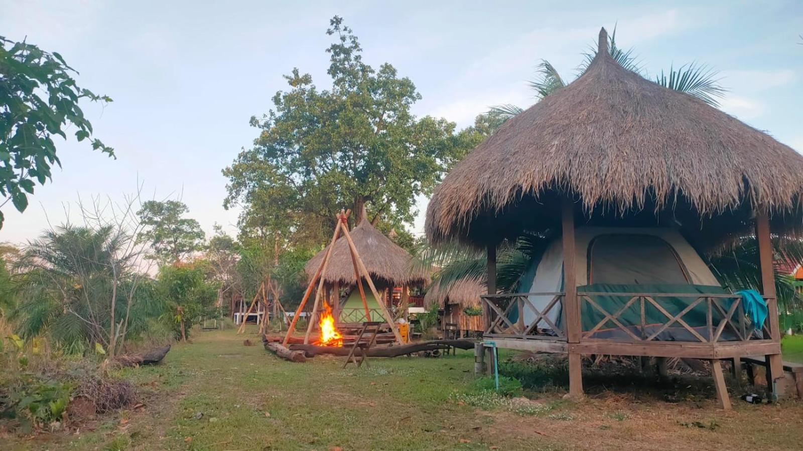 Bolaven Garden Bungalow And Tent - Tad Lo Ban Kiangtat ภายนอก รูปภาพ